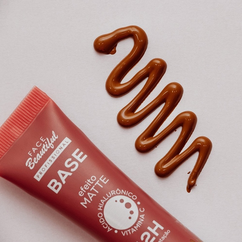 Base com Efeito Matte Cobertura Média Alta Face Beautiful 25g